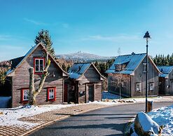 Semi-detached Houses, Turf House