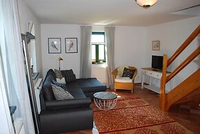 Grosses Landhaus mit Swimmingpool in Dargun