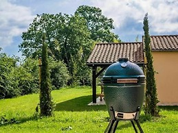 Spacious and Modern Villa With Large Garden and BBQ Area