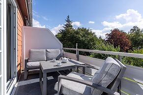 Cottage With a Fireplace Just 10 Minutes From the Beach
