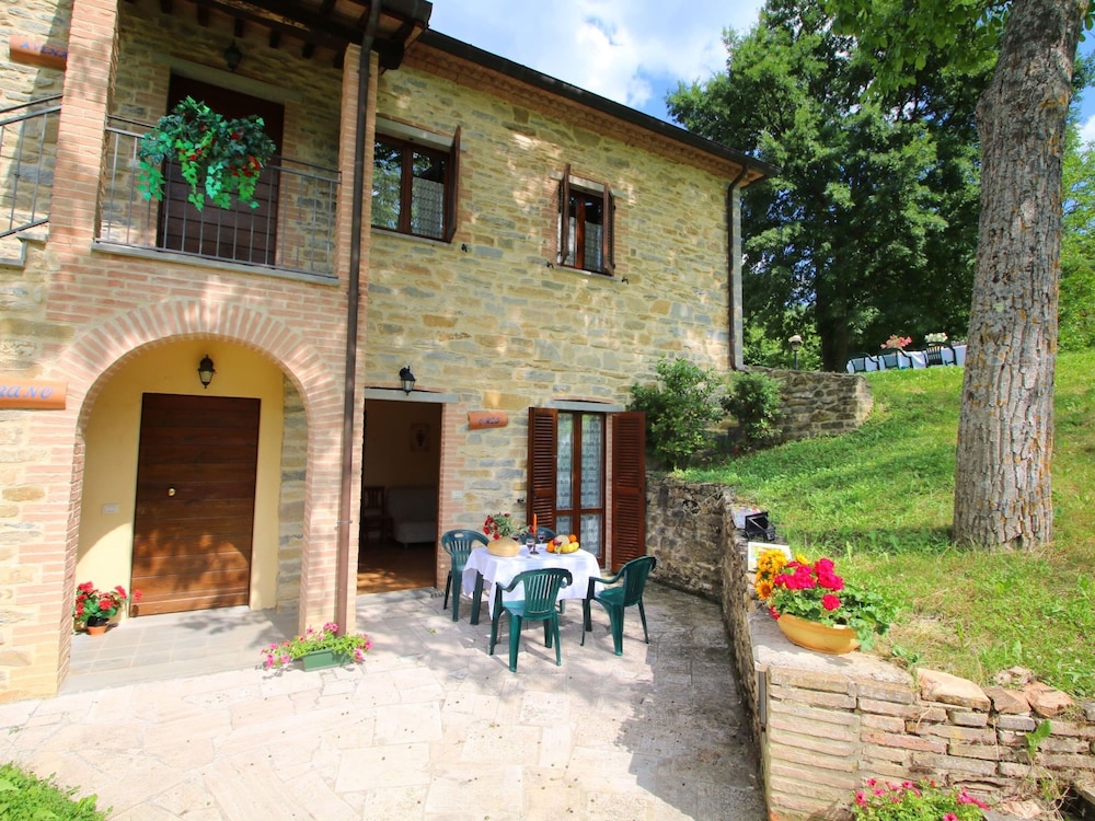 Property With Swimming Pool, Spacious Garden, Private Terrace and View