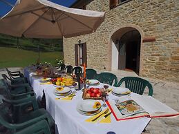 Property With Swimming Pool, Spacious Garden, Private Terrace and View