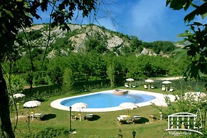 Property With Swimming Pool, Spacious Garden, Private Terrace and View