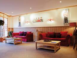 Studio in Brides les Bains 600m From Skilift