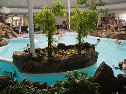Nice Villa With Sauna, Whirlpool & Steam Shower