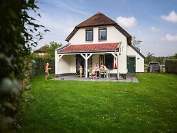 Nice Villa With Sauna, Whirlpool & Steam Shower