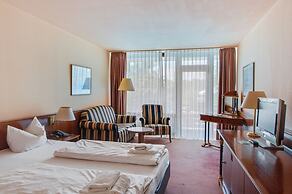 Comfortable Waterfront Apartment in Hahnenklee