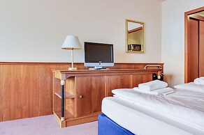 Comfortable Waterfront Apartment in Hahnenklee