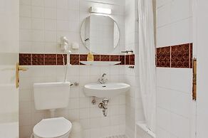 Comfortable Waterfront Apartment in Hahnenklee