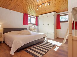 Vintage Villa With Private Garden in Rendeux