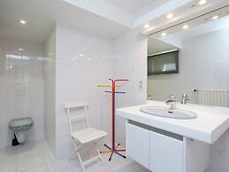 Vintage Villa With Private Garden in Rendeux