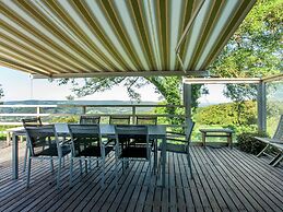 Vintage Villa With Private Garden in Rendeux