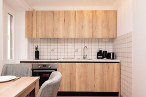 Apartments Leonel Piran