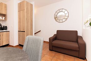 Apartments Leonel Piran
