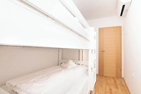 Apartments Leonel Piran