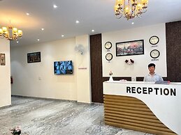 HOTEL IVORY INN