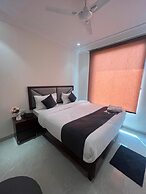 HOTEL IVORY INN