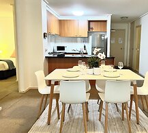Readyset Apartments at The Summit