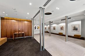 Readyset Apartments at The Summit