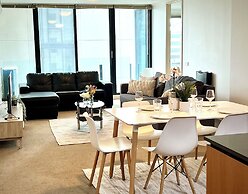 Readyset Apartments at The Summit