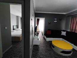 İNCİ House
