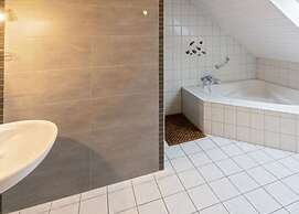 Flood Comfortable Holiday Residence