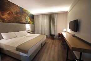 Dayman Hotel