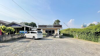 The Kanzi Hotel & Village