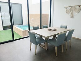 Blue Villas