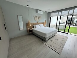Blue Villas