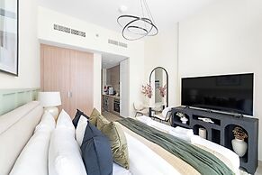 Silkhaus Azizi Riviera