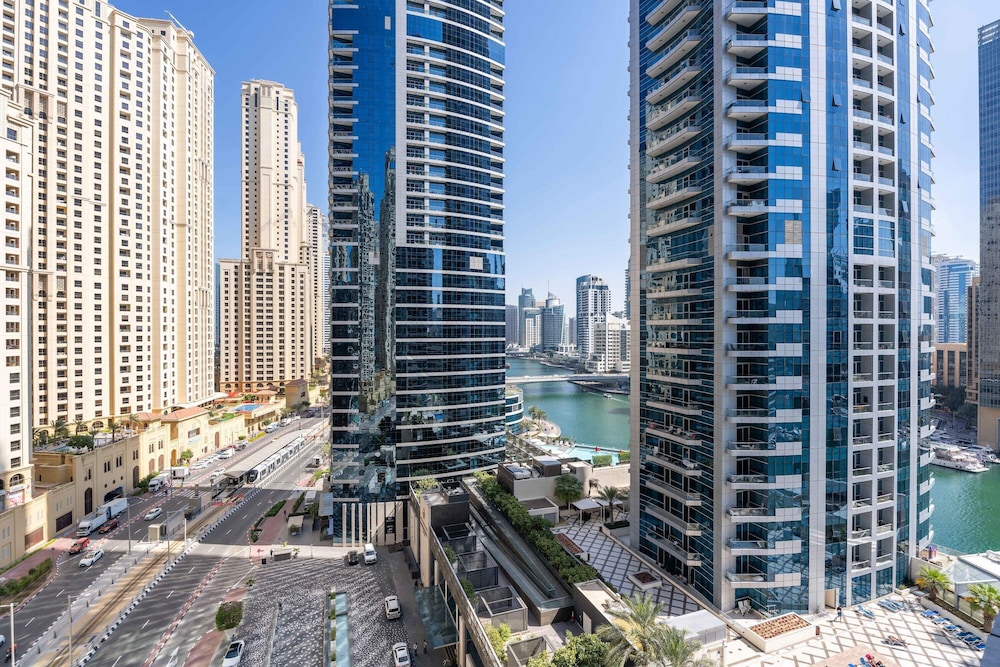 Silkhaus Bay Central Towers