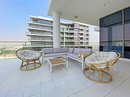 Silkhaus Golf Promenade 3B