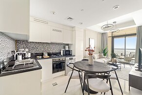 Silkhaus Aykon City Towers