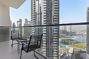 Silkhaus Act One Towers
