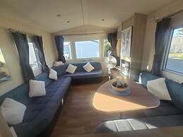 Robinhood 3 Bed Standard Caravan