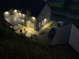 Cloud Nine With Private Hottub - The Last Resort