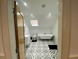 Cloud Nine With Private Hottub - The Last Resort