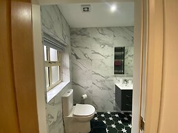 Cloud Nine With Private Hottub - The Last Resort