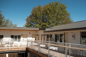 The Beach Motel