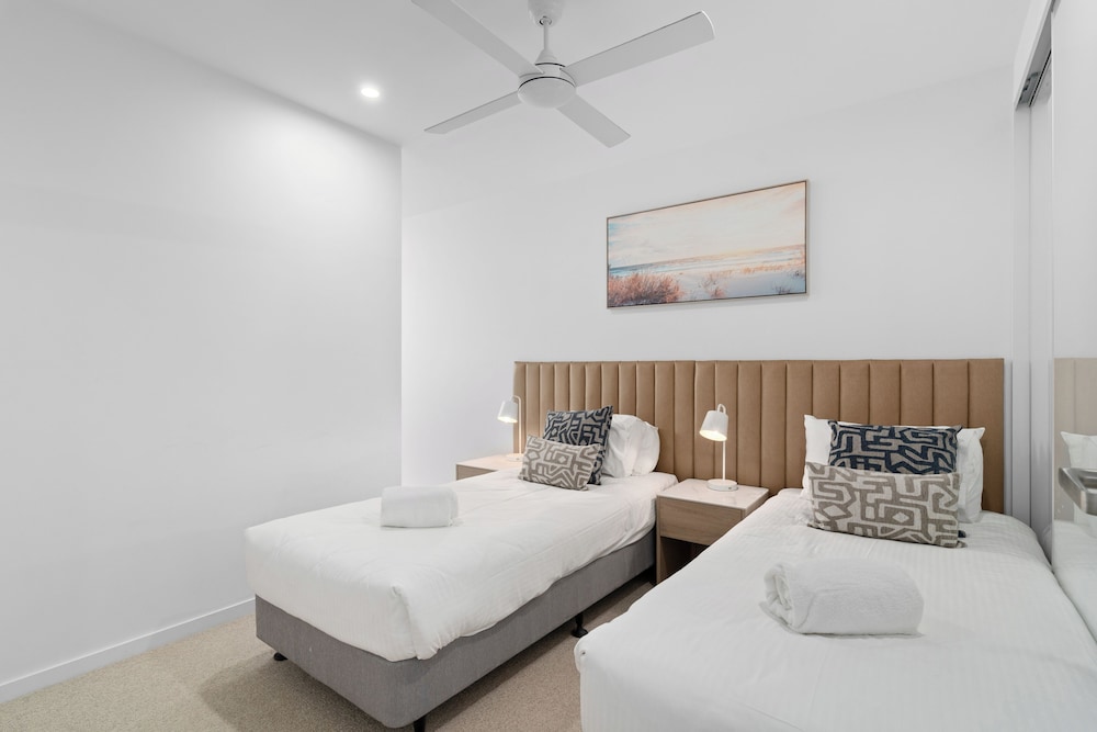 Lowanna Beach Resort by Direct Collective