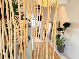 House of Yin