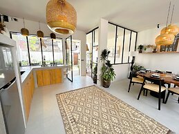 House of Yin