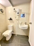 Bayu Bayu Hotel by Soft Loft