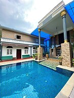 Bayu Bayu Hotel by Soft Loft