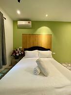 Bayu Bayu Hotel by Soft Loft
