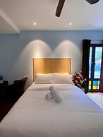 Bayu Bayu Hotel by Soft Loft