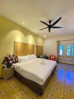 Bayu Bayu Hotel by Soft Loft