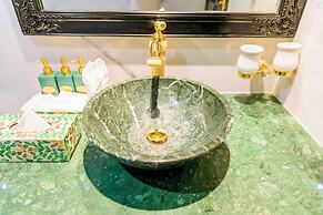 Leo Mansion Luxury Serviced Apartment