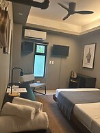 Lakwa Motel Lio Beach
